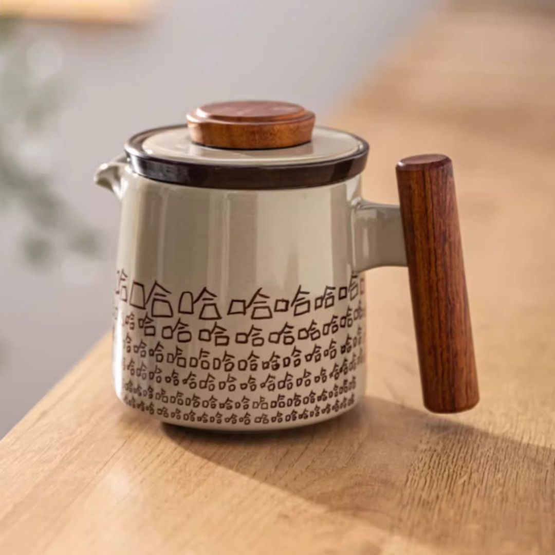 Voyage Elegance Portable Tea Set