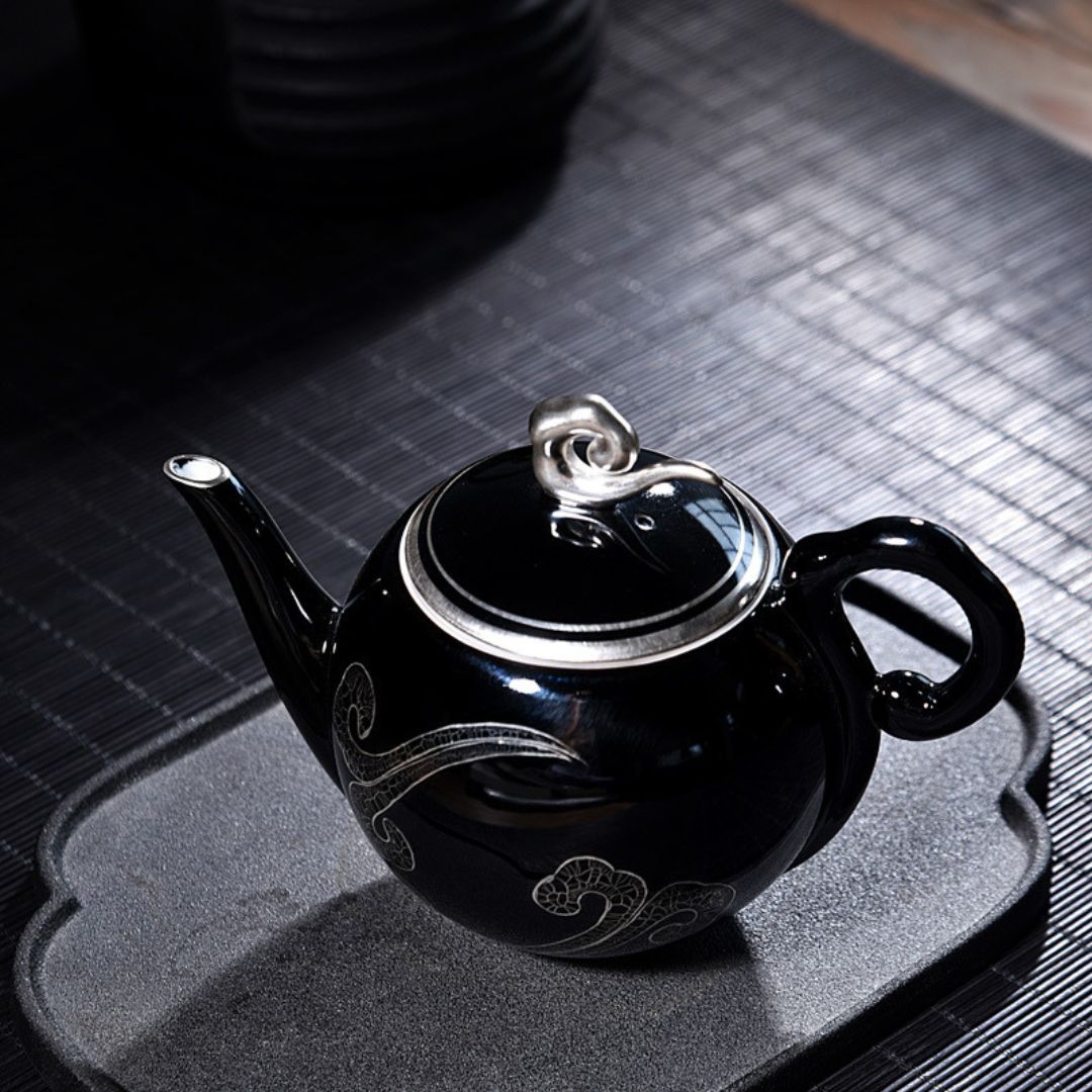 Sophisticated Black Ceramic Tea Infuser
