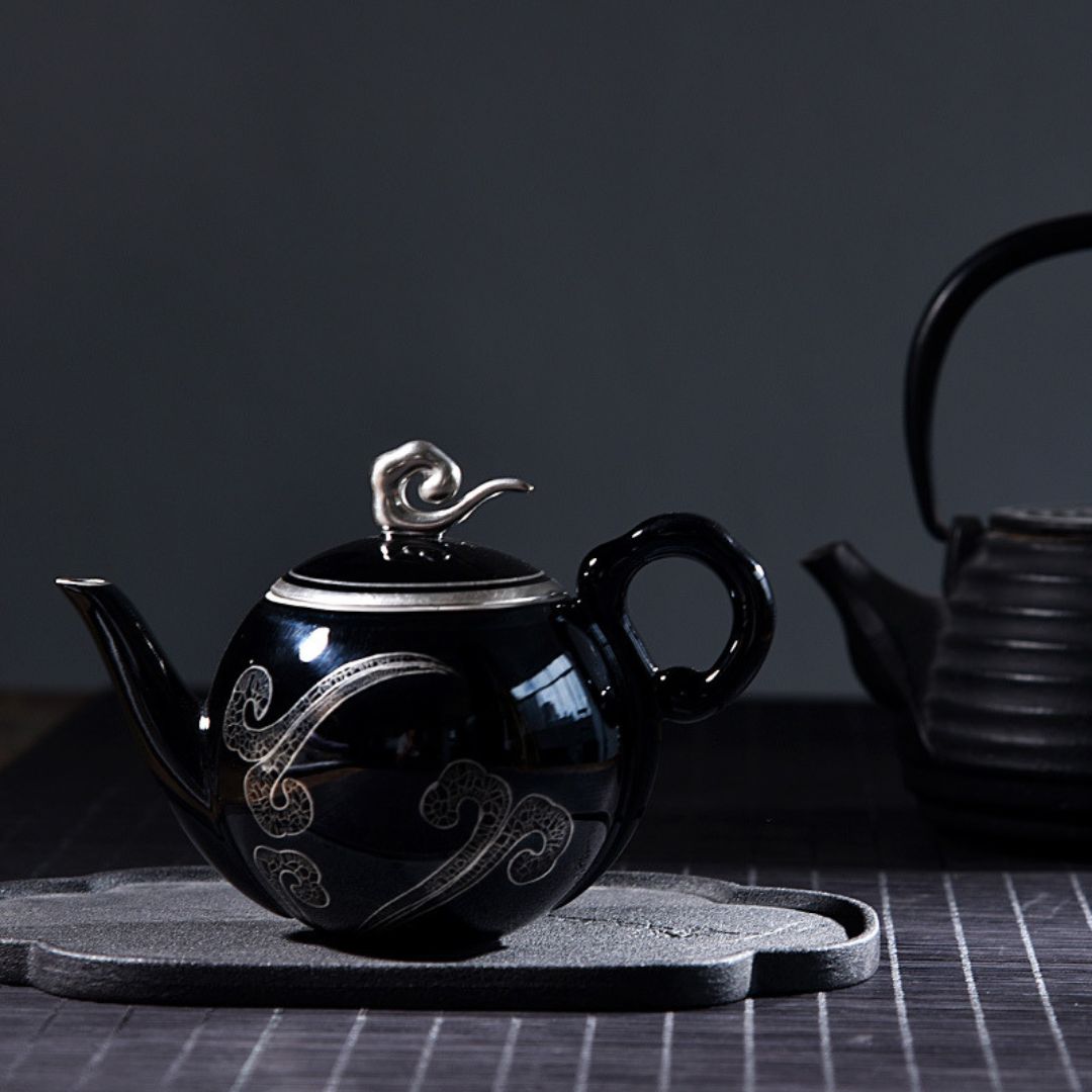 Sophisticated Black Ceramic Tea Infuser