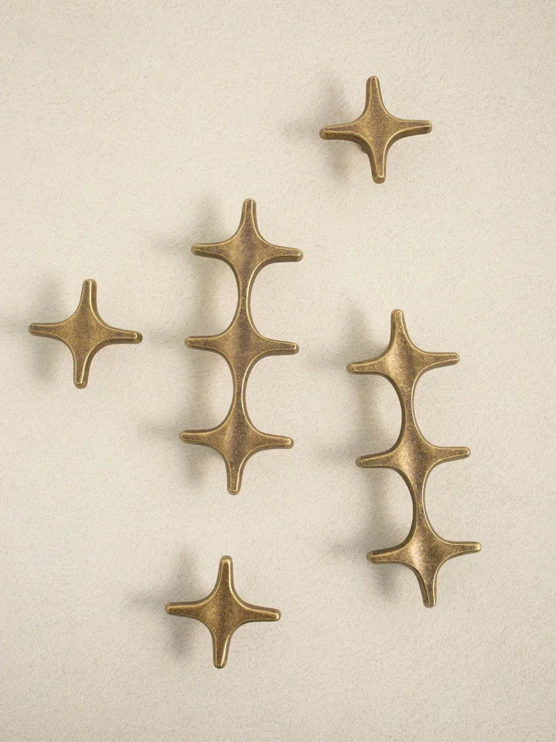Elegant Vintage Brass Cabinet Pulls for Timeless Style