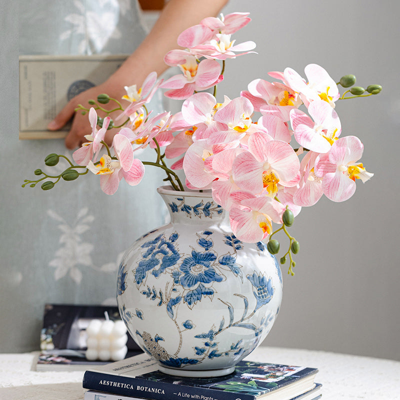 Elegant Porcelain Vase Set in Classic Blue and Gold