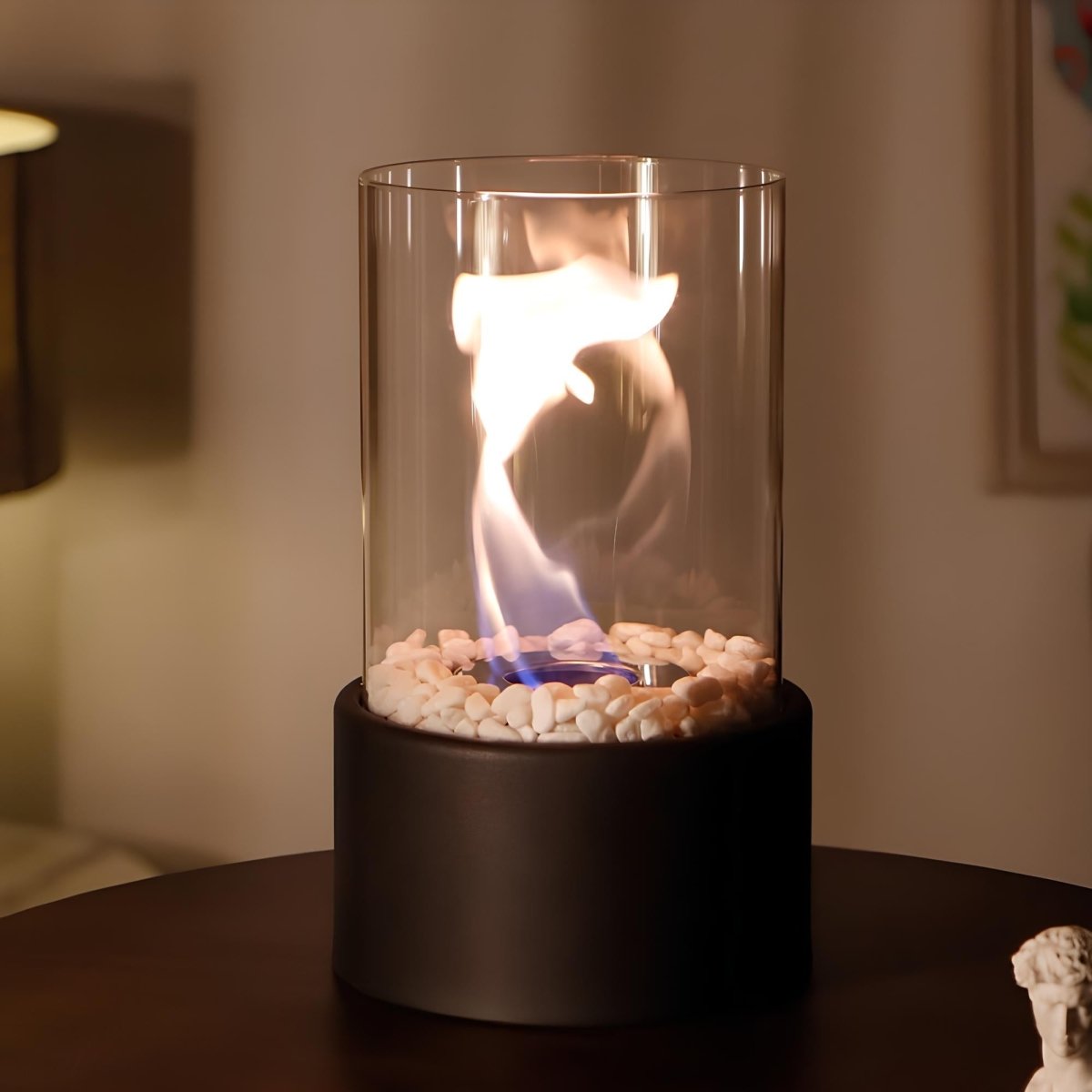 Elegant Illuminator Oil Lamp with Glass Design