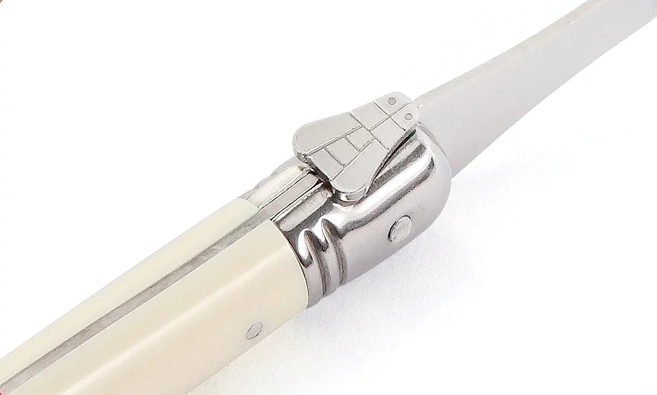 Elegant Ivory Stainless Steel Flatware Collection
