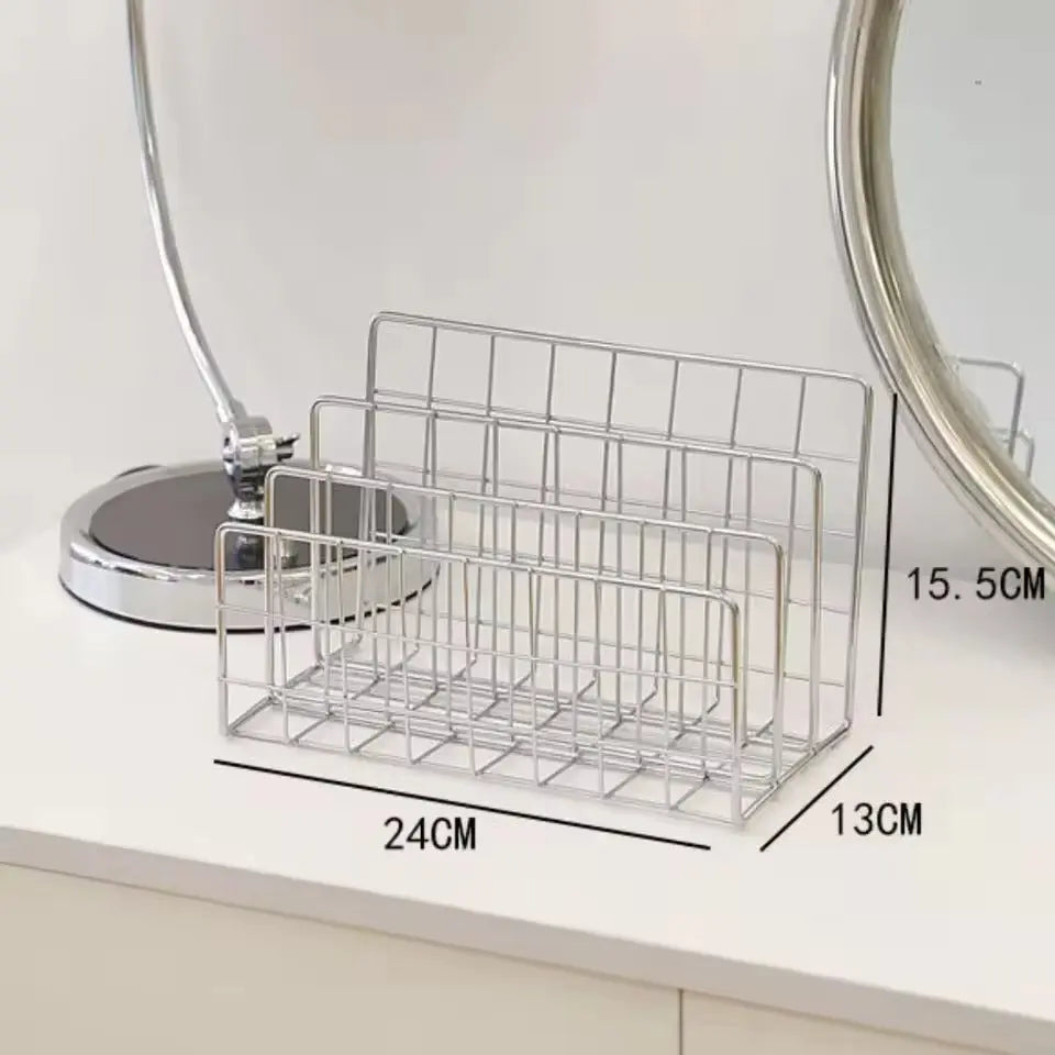 Modern Multi-Tiered Display Grid for Efficient Storage