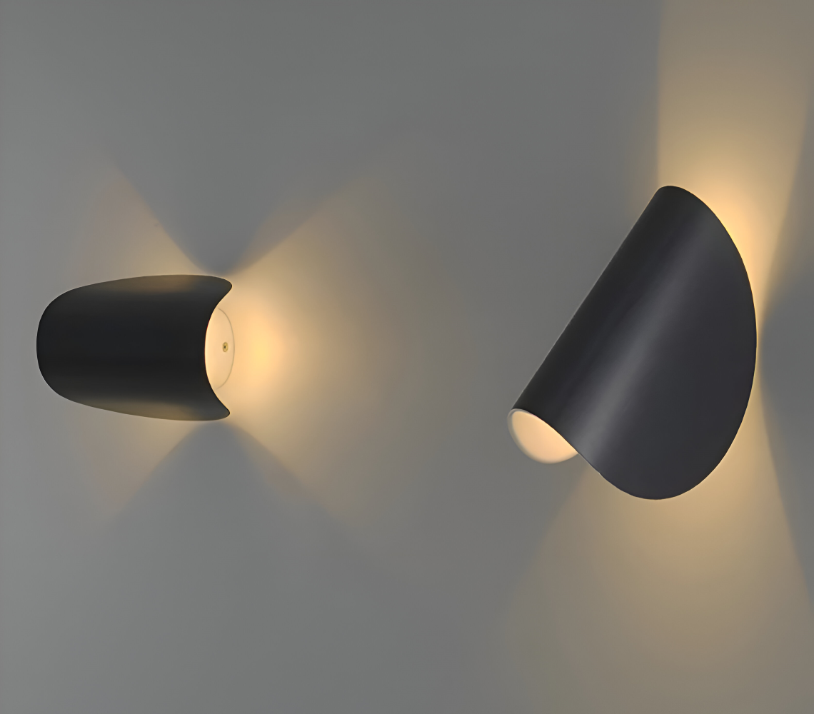 Adjustable LED Wall Lamp – Modern Twist Design