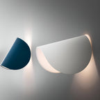 Adjustable LED Wall Lamp – Modern Twist Design