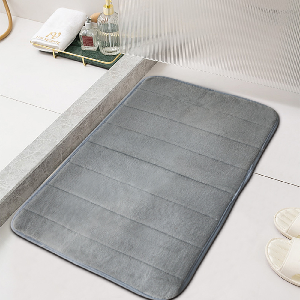 Absorbent Bath Mat with Fast-Drying and Non-Slip Features