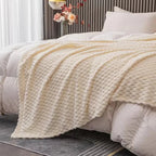 Cozy Plush Throw Blanket in Soft Checkered Velvet for Sofa and Bed