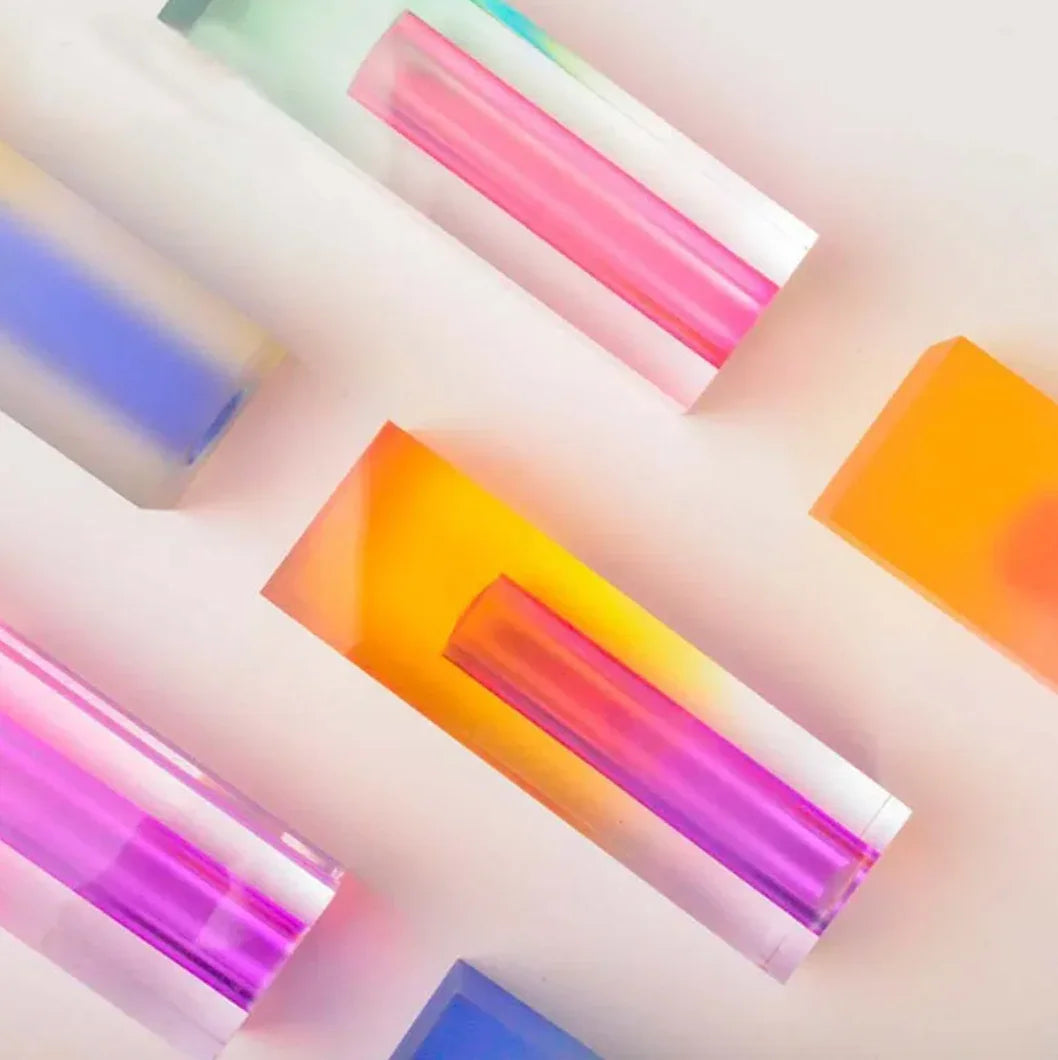Vibrant Gradient Acrylic Vase for Modern Home Decor