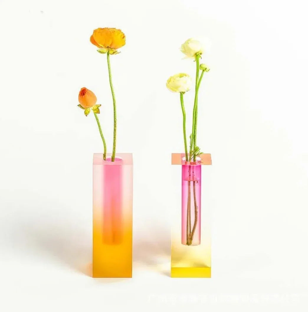Vibrant Gradient Acrylic Vase for Modern Home Decor