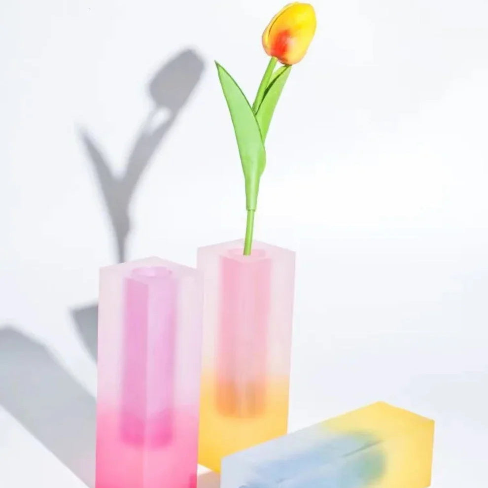Vibrant Gradient Acrylic Vase for Modern Home Decor