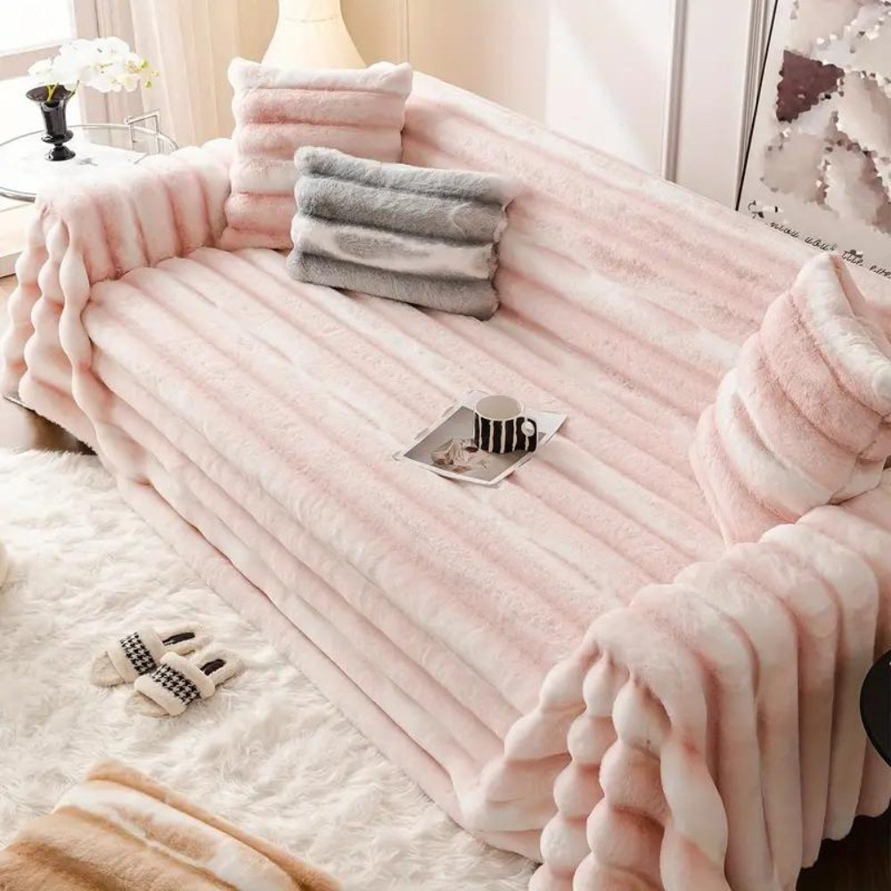 Stylish Microfiber Slipcover for Sofa - Plush Protection