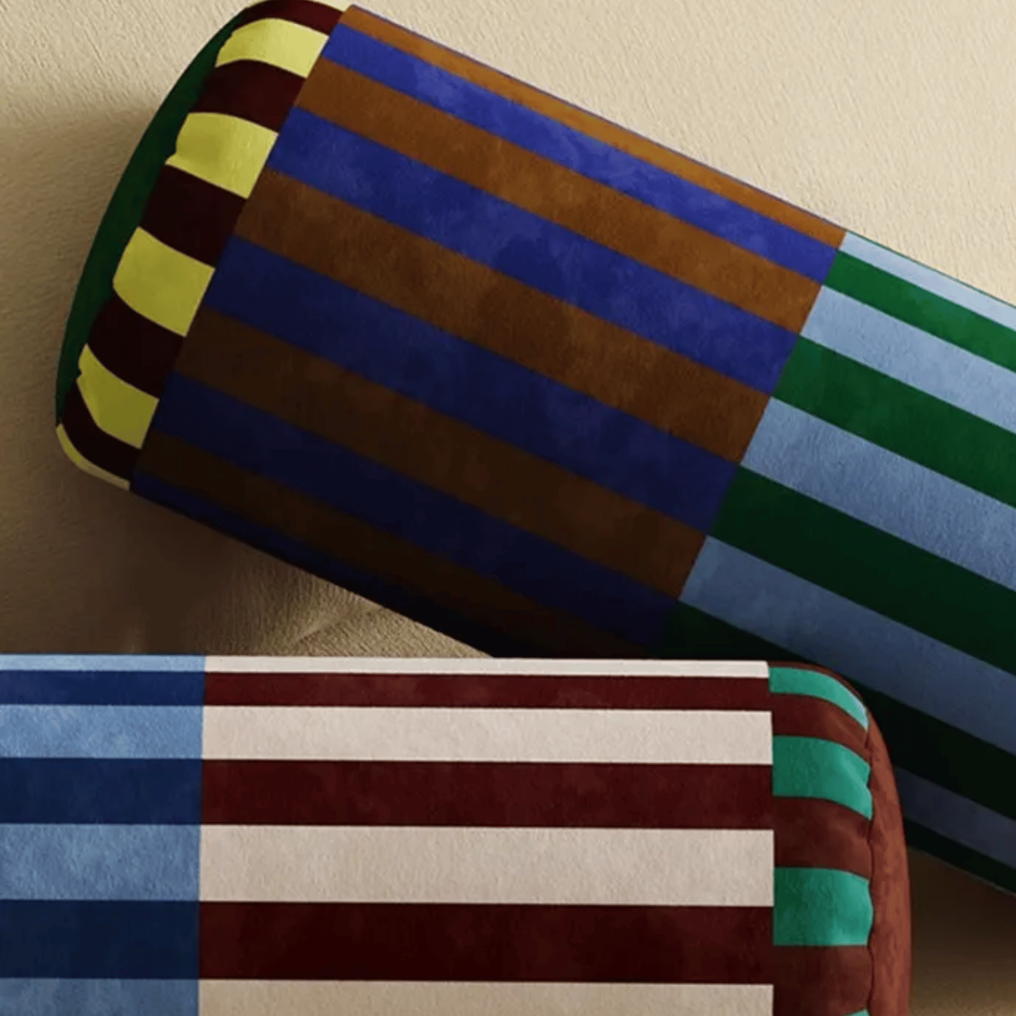 Luxurious Supportive Cylinder Pillow