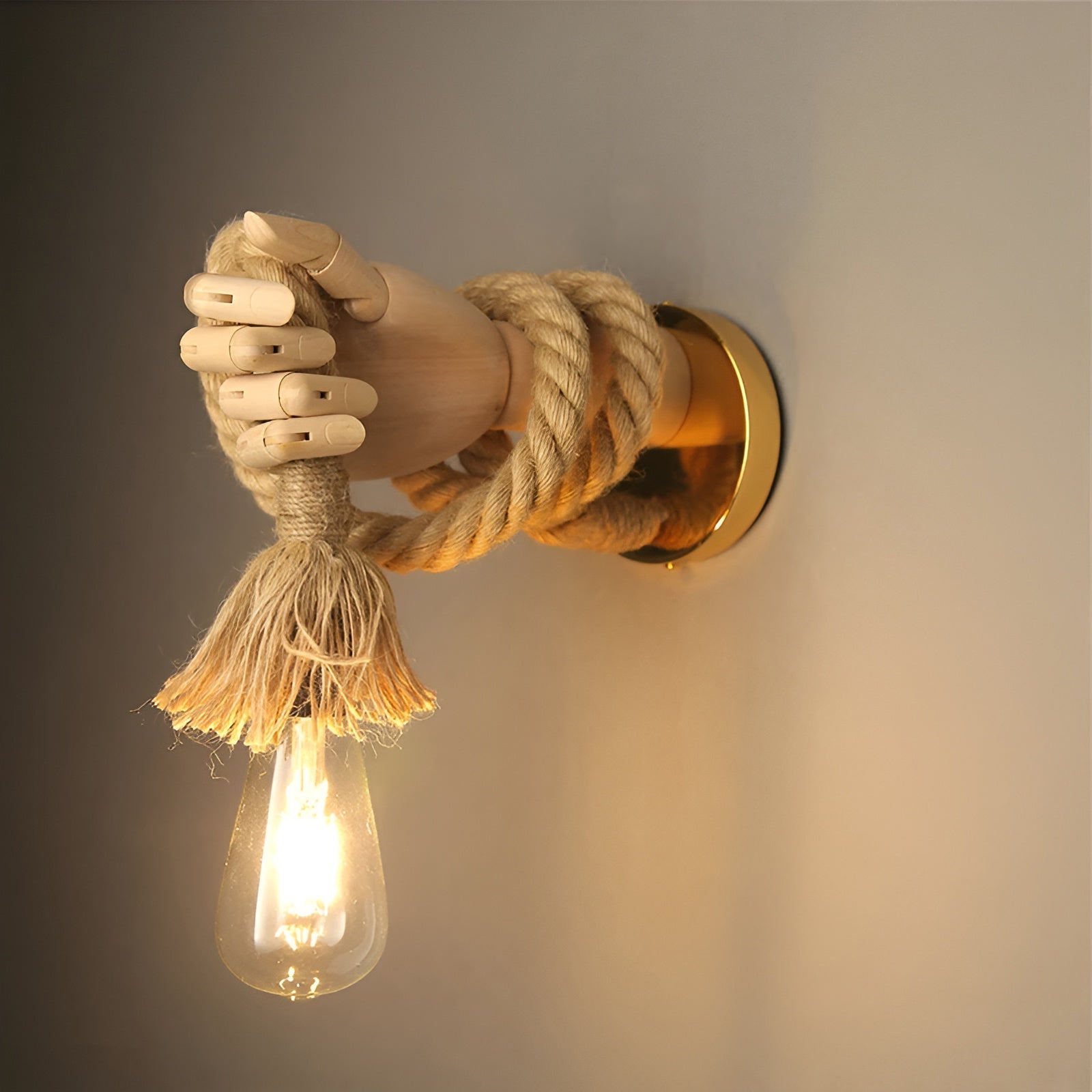Handcrafted Wall Lamp with Hemp Rope and Wood – E27 Socket for Warm Lighting
