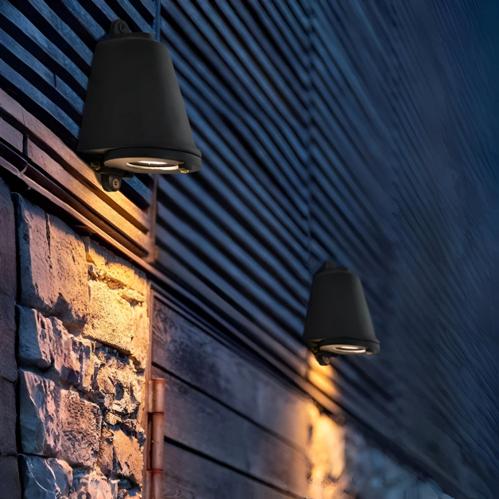 Modern Metal Outdoor Wall Lamp with Warm Light for Exterior Spaces