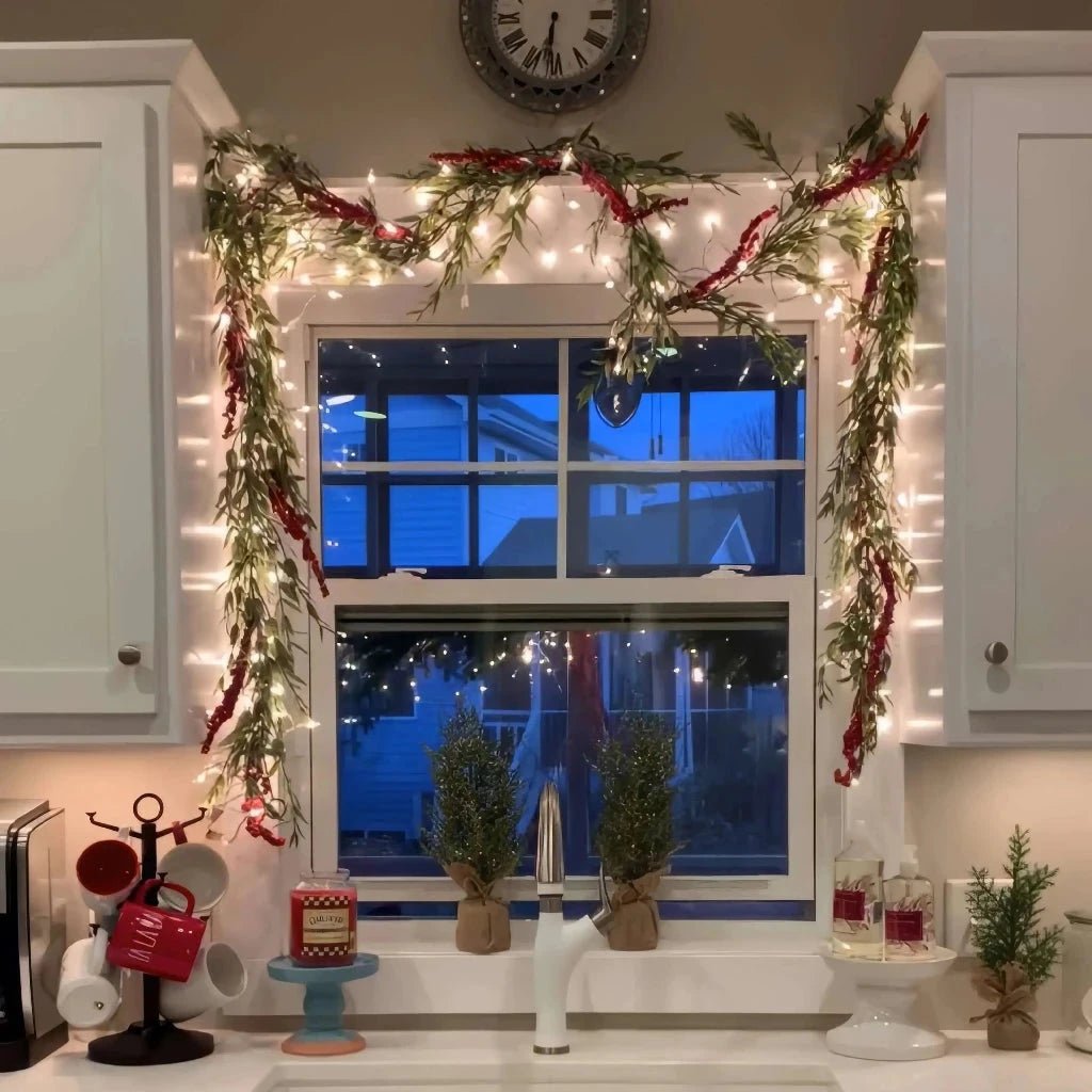 Cozy Glow Battery-Powered Decorative Garland