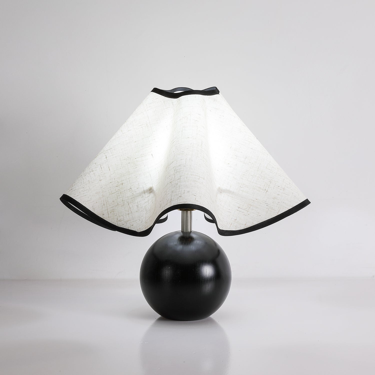 Stylish Table Lamp with Wave Shade Design