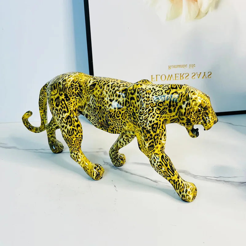 Leopard Figurine – Nature-Themed Decorative Art for Home and Office