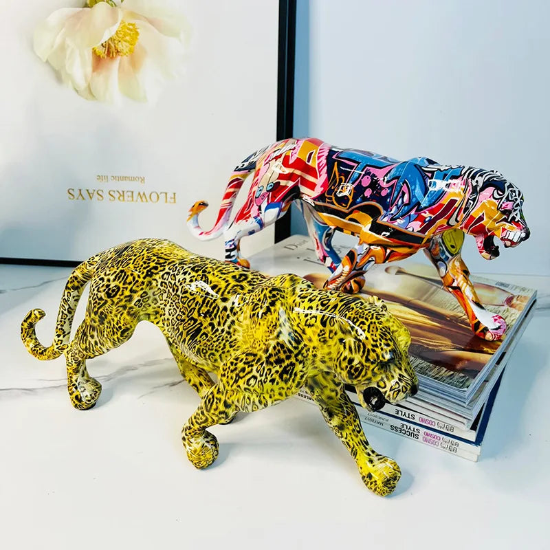 Leopard Figurine – Nature-Themed Decorative Art for Home and Office