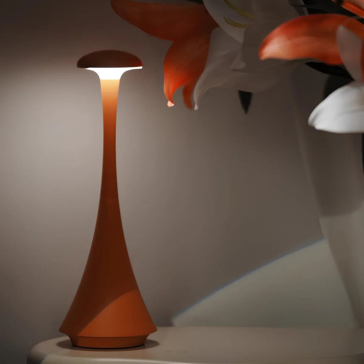 Touch Control Dimmable Lamp – Wireless Rechargeable Table Light for Bedside or Desk, Modern Style