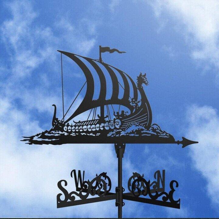 Vintage Garden Weather Vane for Wind Direction and Decorative Charm