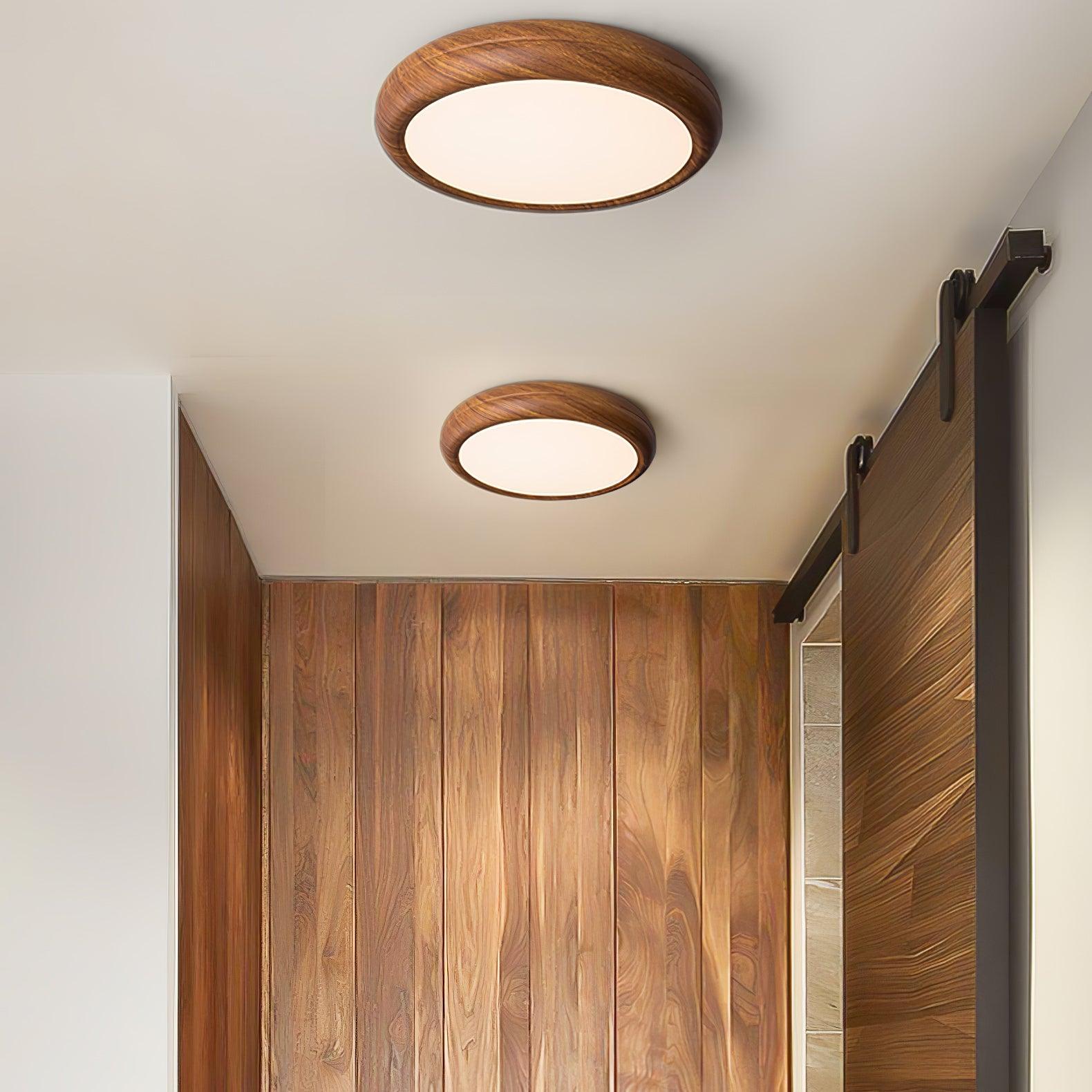 Round Ceiling Light with Woodgrain Finish – Flush Mount Design