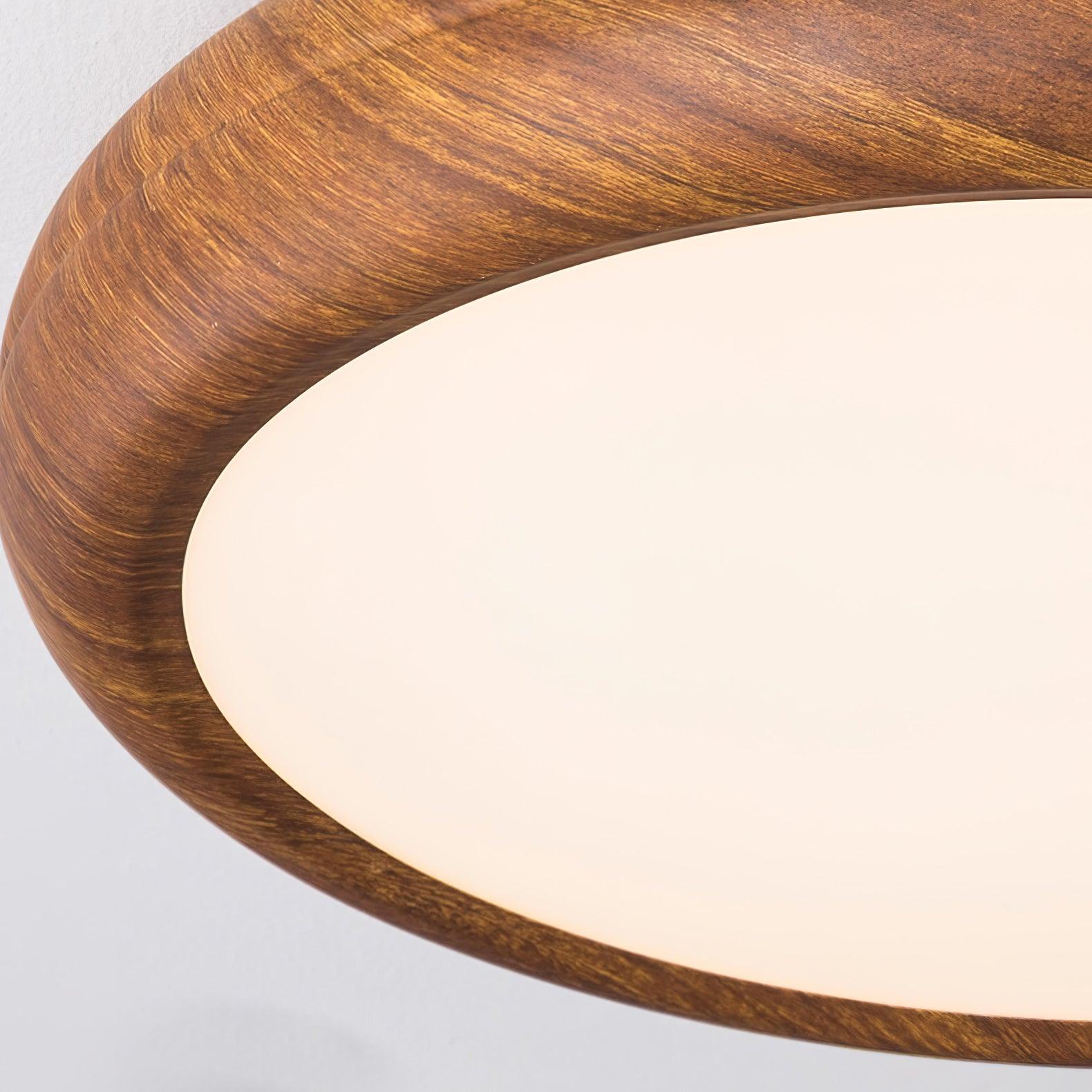 Round Ceiling Light with Woodgrain Finish – Flush Mount Design