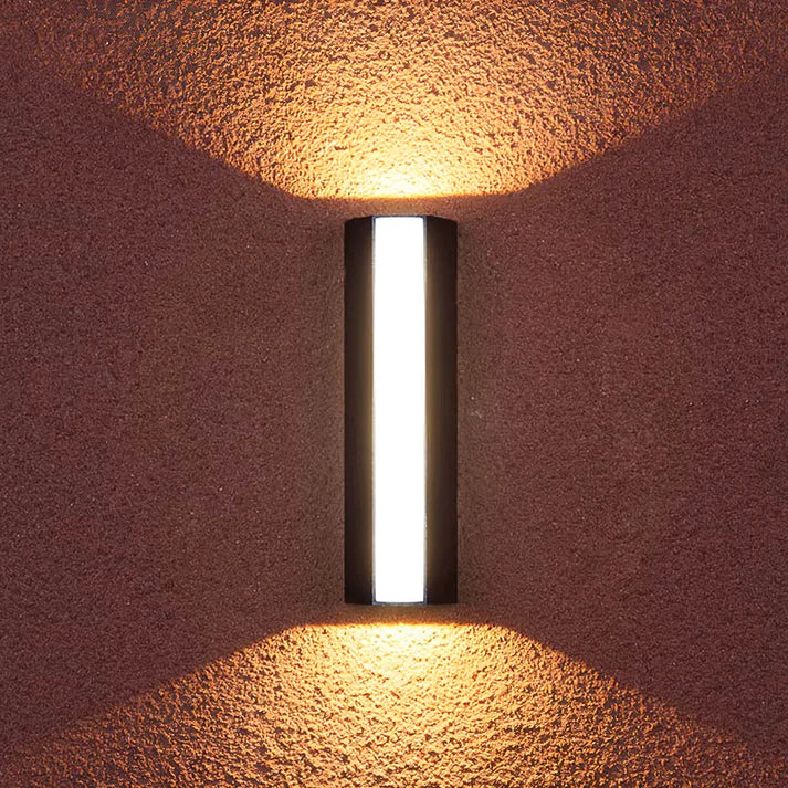 Exterior Pathway Wall Light with Dual-Beam Design for Outdoor Use