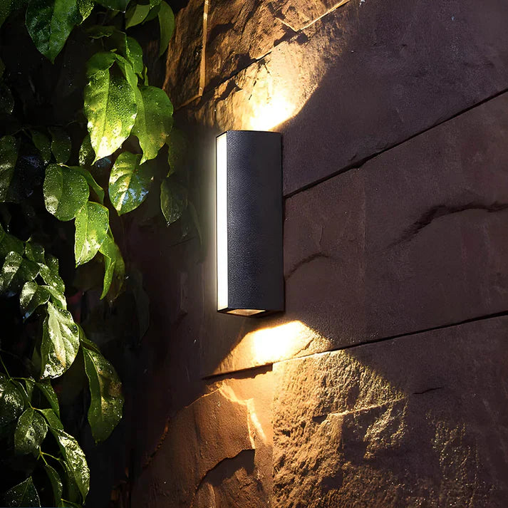 Exterior Pathway Wall Light with Dual-Beam Design for Outdoor Use