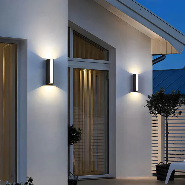 Exterior Pathway Wall Light with Dual-Beam Design for Outdoor Use