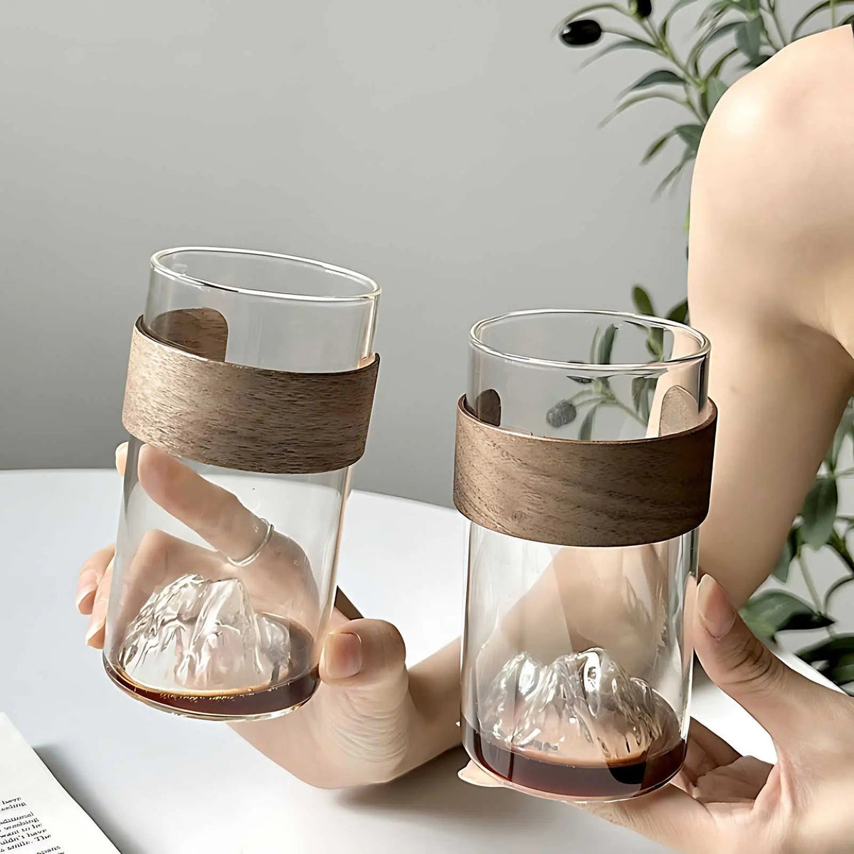 Harmonia Mountain Glass Mug for Tea and Coffee