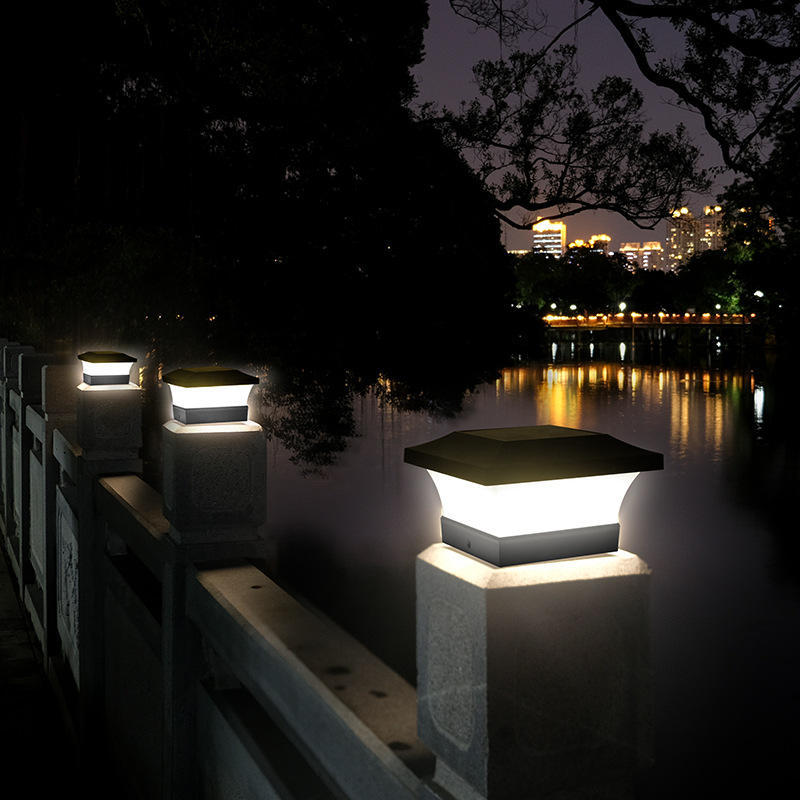 Square Black Solar Wall Light for Outdoor Use