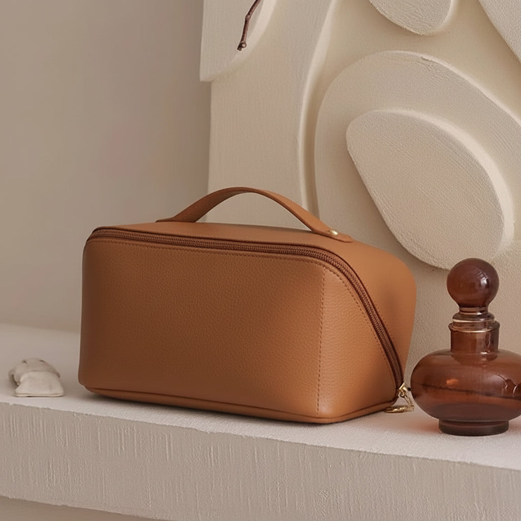 Large Capacity Toiletry Organizer - Travel Cosmetic Bag