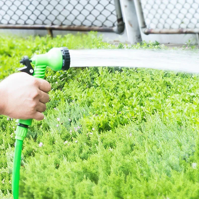 Garden Hose Expands 3X Kink-Free 7-Mode Nozzle