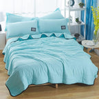 Cooling Moisture-Resistant Hypoallergenic Blanket