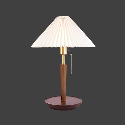 Classic Wood Desk Lamp