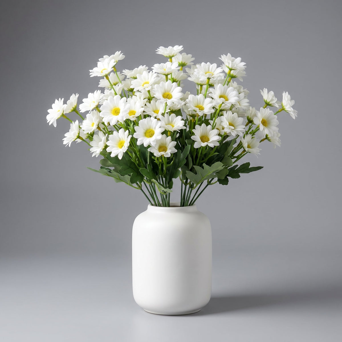 Decorative Bouquet of Artificial Daisy Flowers