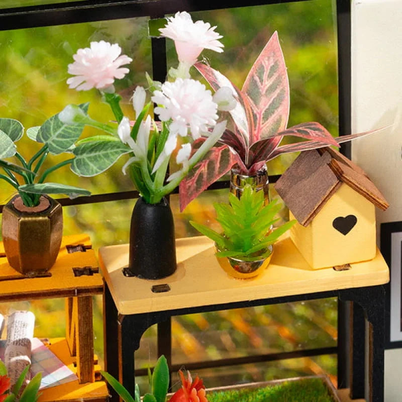 Miniature Garden Shed Kit Eco Plywood Working Lamp