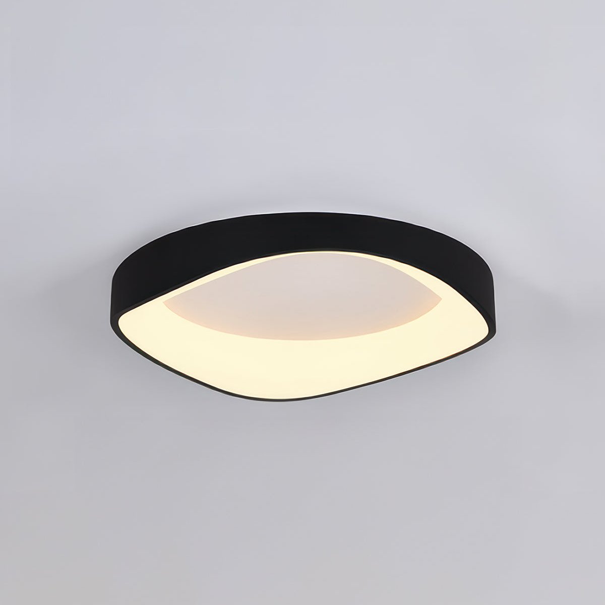 Ceiling Light with Artistic Wood Grain Design in Nordic Style
