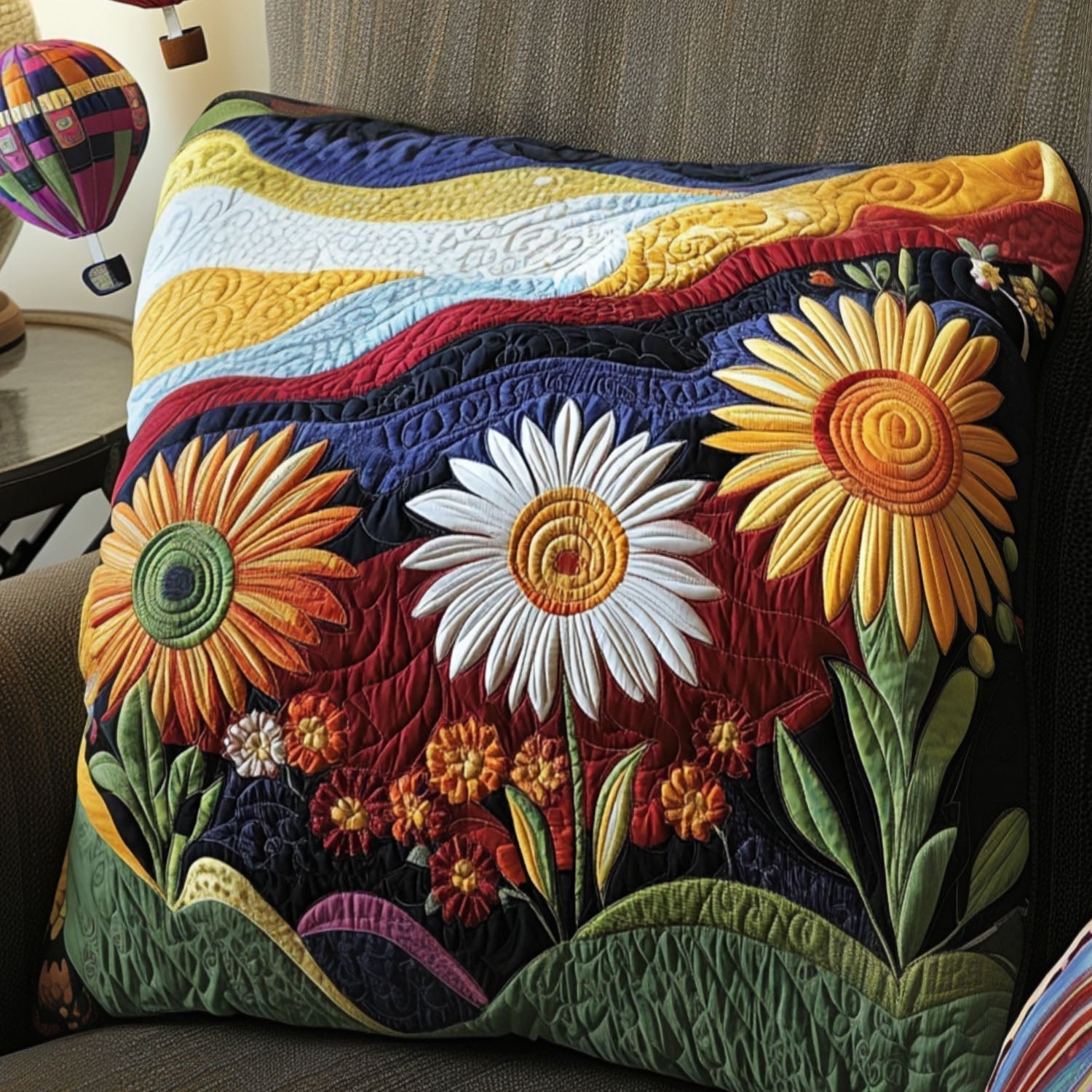 Quilted Cotton-Polyester Sunflower Pillowcase (Envelope Closure)