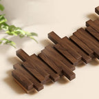Chic Magnetic Hook Organizer