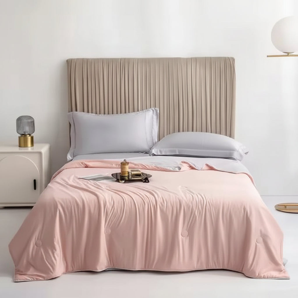 Lightweight Summer Blanket - Soft, Moisture-Wicking Cooling Fabric