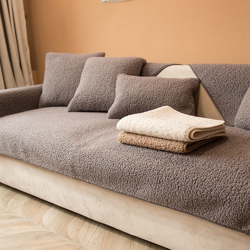 Teddy Sherpa Couch Protector – Soft and Cozy Cover