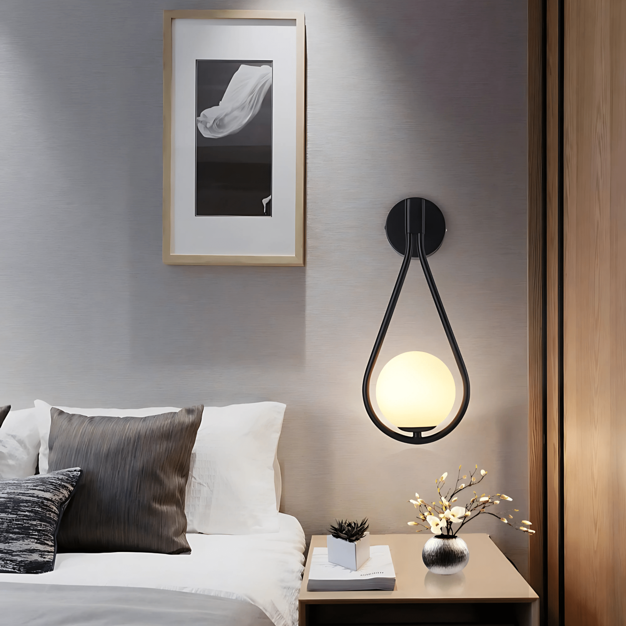 Teardrop Wall Lamp – Contemporary Droplet Light Fixture