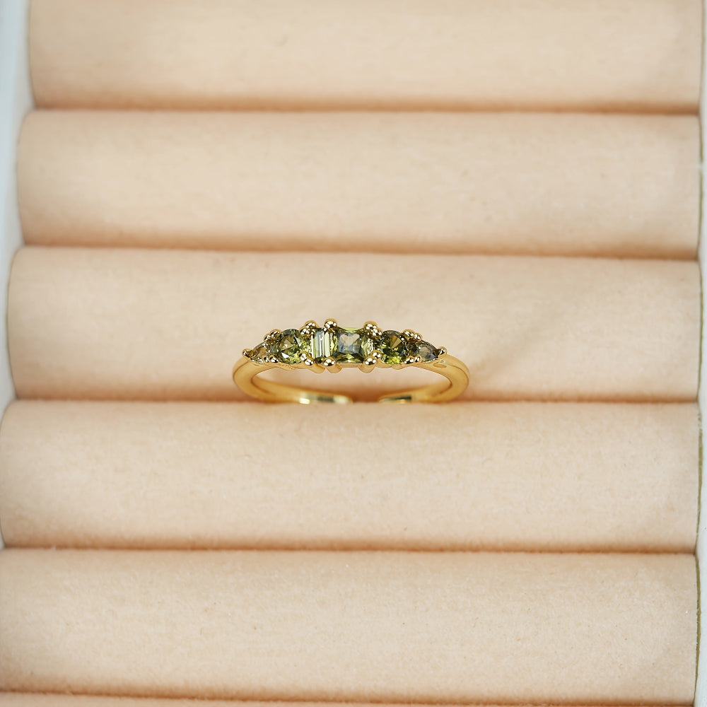 Stackable Gold Rings Set with Rhinestones for Mother's Day