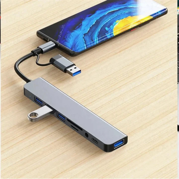 USB-C Hub 8-in-1 Aluminum SD & TF Reader
