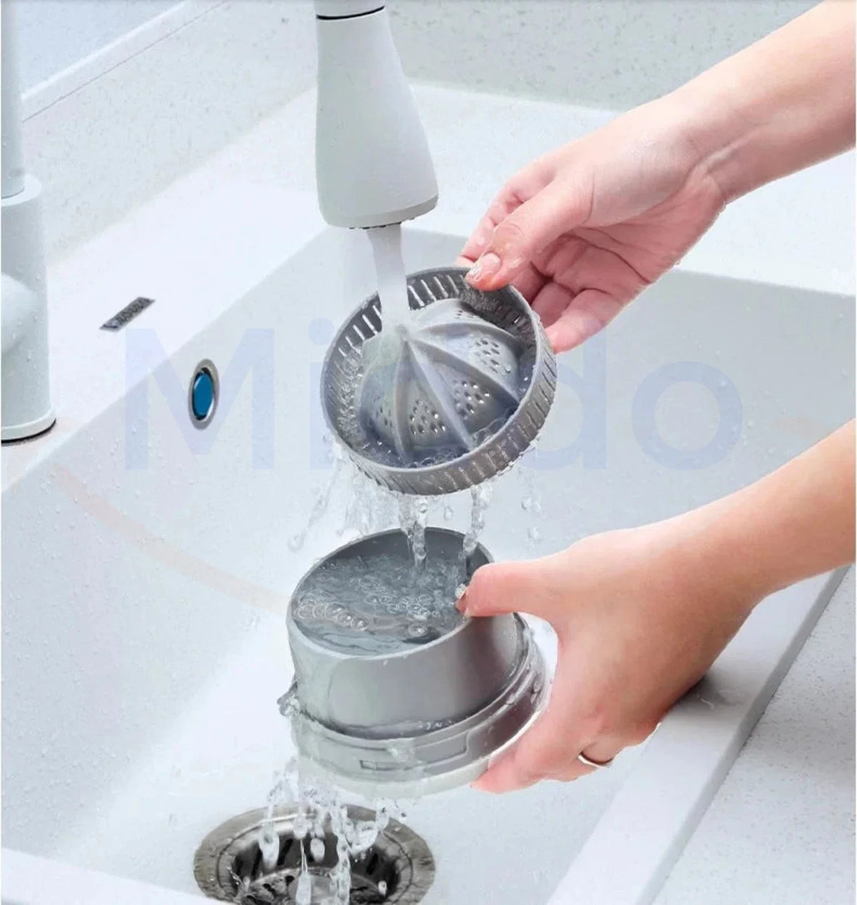 Citrus Juicer Cordless Stainless Steel Blades 2-3 Glass Capacity
