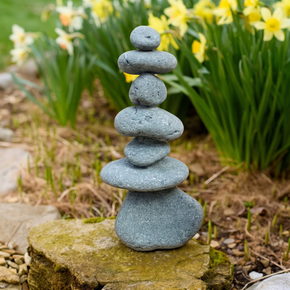 Limestone Garden Cairn Sculpture – Handcrafted Outdoor Decor