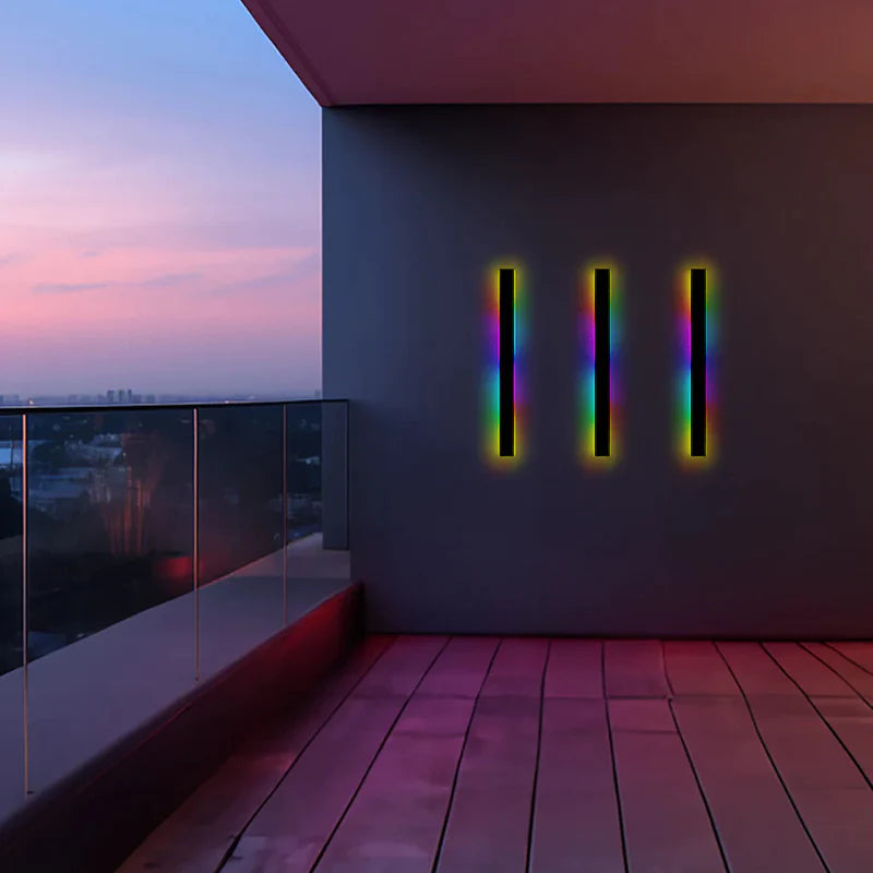 Vertical Wall Light with LED for Architectural Design