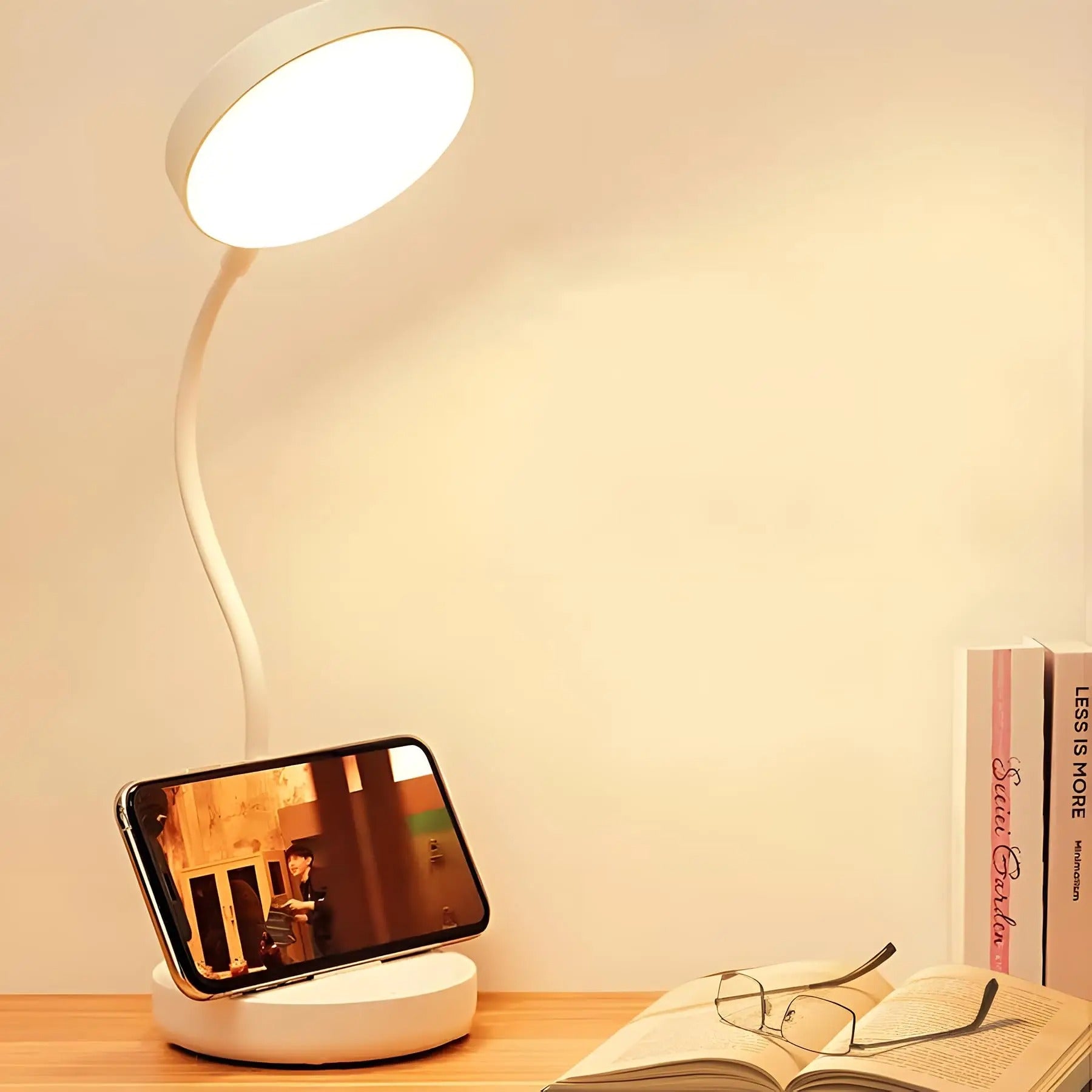Adjustable Reading Light with USB Charging – LED Desk Lamp